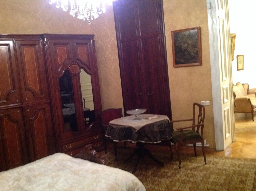 Ia'S Homestay Tbilisi Quarto foto